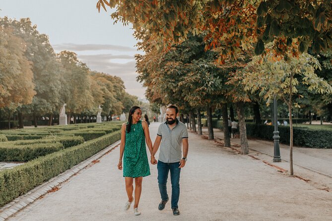 Private Vacation Photography Session with Photographer in Madrid - The Delivery Part: Online Gallery in 5 Days