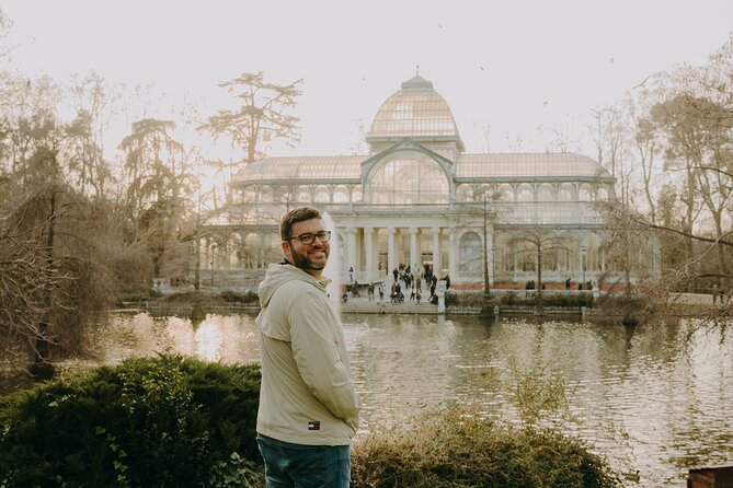 Private Vacation Photoshoot with Photographer in Madrid - Price and Value in Madrid: Is $142.97 Worth It?