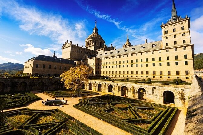 Private VIP visit El Escorial Palace, Monastery, Villa & Garden - A private VIP route that keeps El Escorial from feeling overwhelming