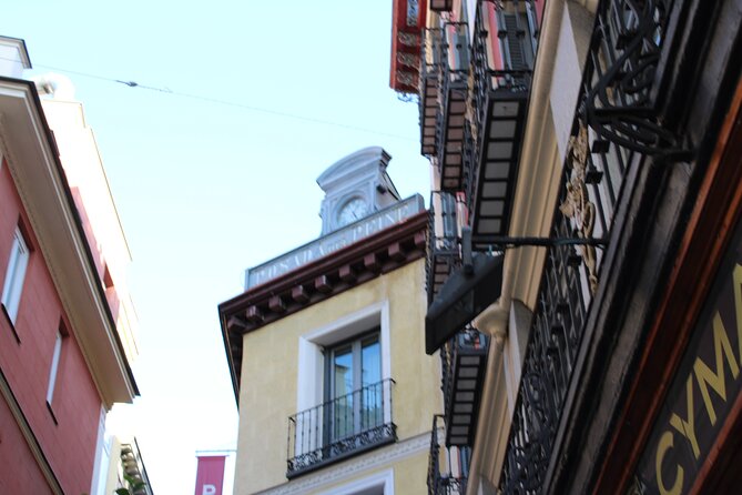 Private Walking Tour of the Center of Madrid and Retiro - Plaza de las Cortes and the Neptune Detail Most People Miss