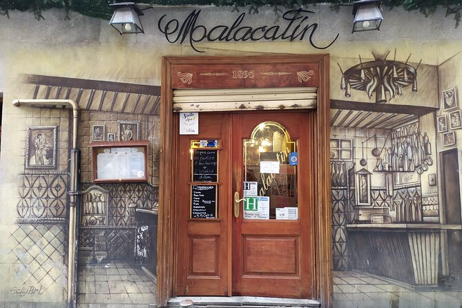 Private walking Tour: The oldest taverns of Madrid - Casa Labra (1860): tapas, beers, and a politics connection