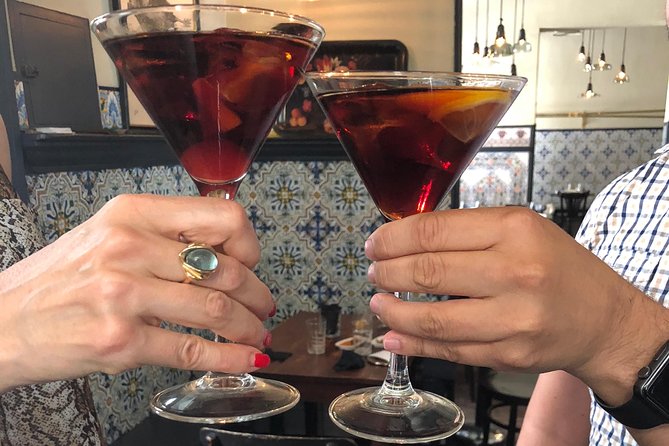 Private Wine & Gourmet Tapas Tour in Madrid with Sommelier - Jimena’s Approach: What You Learn Beyond the Glass