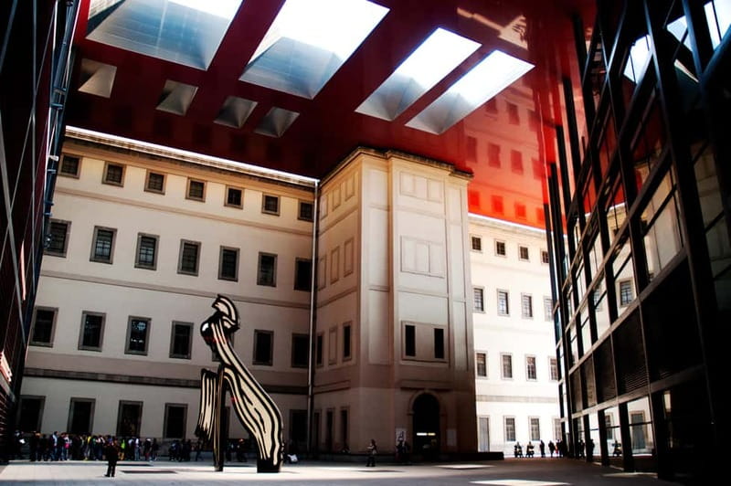 Reina Sofía Museum - Guided tour IN ITALIAN with family discount. - Key highlights to know before you go