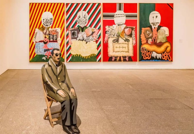 Reina Sofía Museum - Guided tour IN ITALIAN with family discount. - Inside Reina Sofía: why this building changes how you see modern art