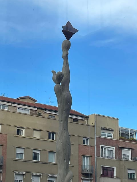 Reina Sofía Museum guided tour with ticket and skip the line - Inside the tour: what the guide’s 2-hour plan looks like
