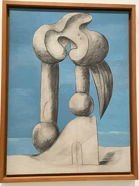 Reina Sofía Museum guided tour with ticket and skip the line - Gardens for a reset: a smarter way to handle art fatigue
