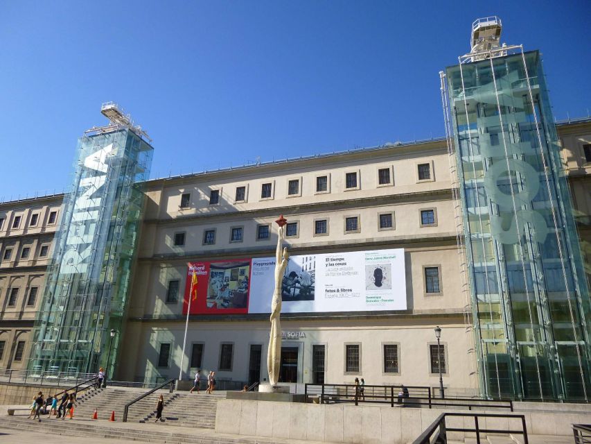 Reina Sofia Museum Masterpieces - Guided Tour up to 6 guests - Dalí’s surprising shapes and the stories behind them