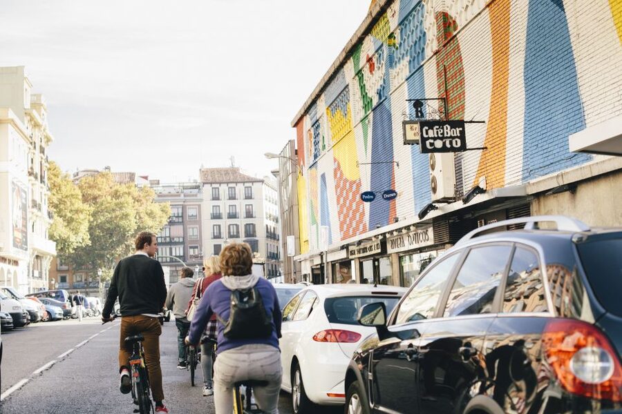 Rent a Bike in Madrid -Free phone holder and selfguided tour - Urban or Electric Bikes: Picking the Ride That Fits Your Legs