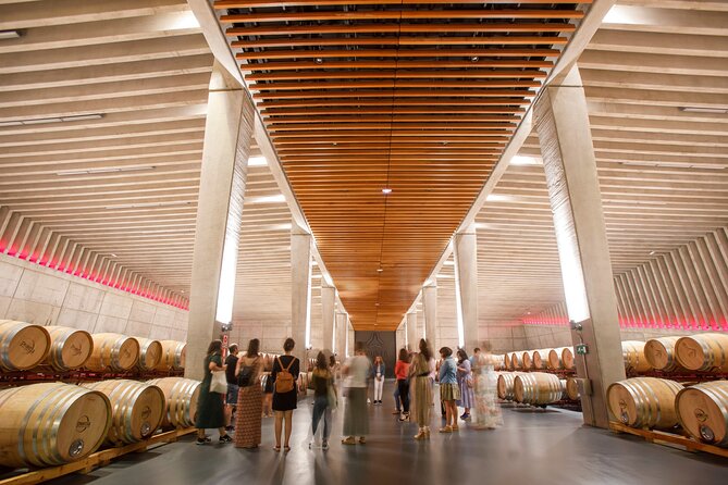 Ribera and Rioja Wineries Private Tour from Madrid - The 8:00 am start: how the day typically flows