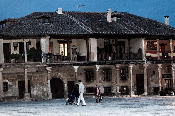 Ribera del Duero Winery Guided Tour and Wine Tasting from Madrid - The bonus chance for Stop 3 (and why it can be worth waiting for)