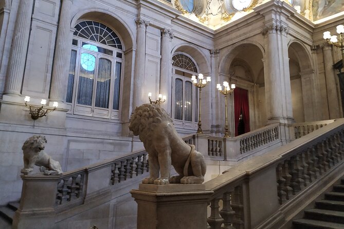 Royal Palace Madrid Small Group Tour with Skip the Line Ticket - Plaza de Oriente meeting point: the start that sets the pace