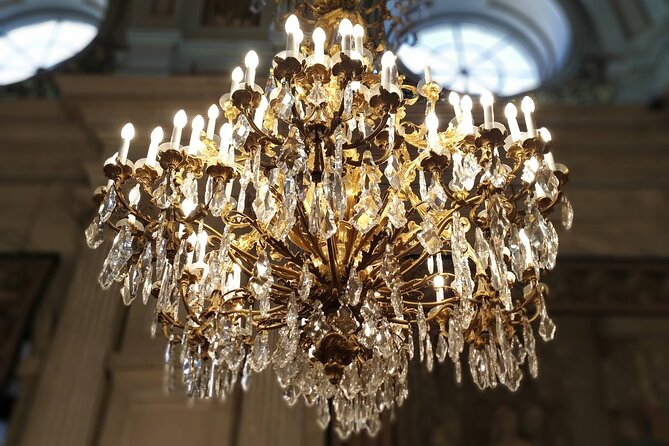 Royal Palace Madrid Small Group Tour with Skip the Line Ticket - Comfort tips for a fast palace circuit (yes, the heat is real)