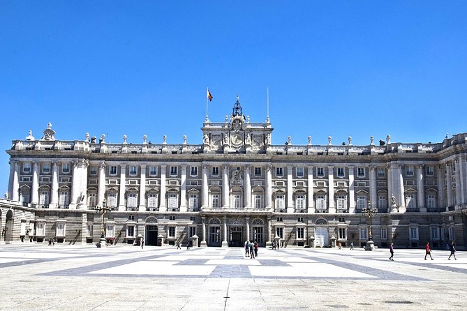 Royal Palace Madrid & Tapas Experience with Skip the Line Ticket - Tapas Planning: How to Make It Smooth