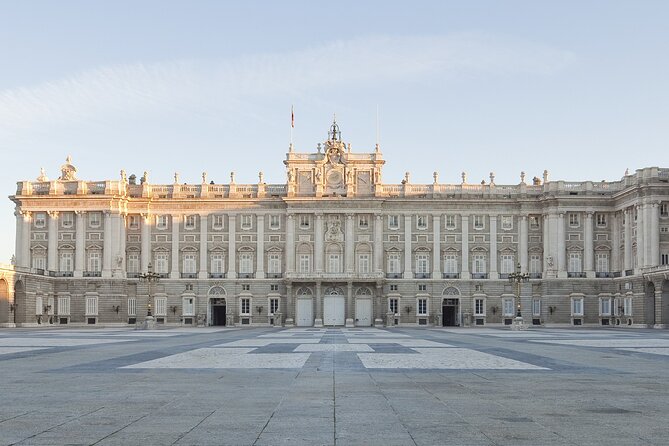 Royal Palace of Madrid Early Entrance Tour Skip-The-Line Ticket - Art, armor, royal pharmacy, and the stories behind the objects