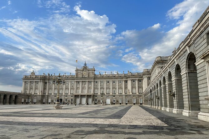 Royal Palace of Madrid Entry Ticket with Audioguide - Royal Palace in 90 minutes: what the scale feels like