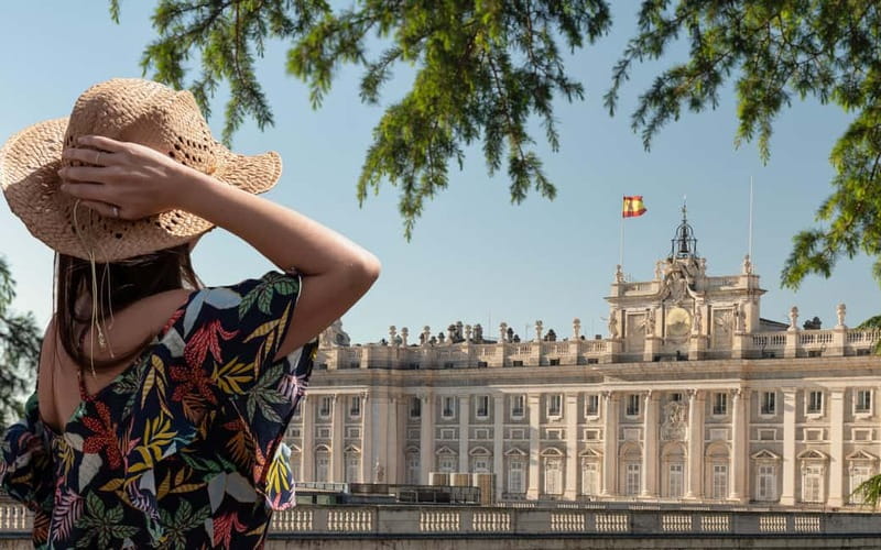 Royal Palace of Madrid: Private tour with entrance included - Sabatini Gardens and the “step outside” reset you’ll feel