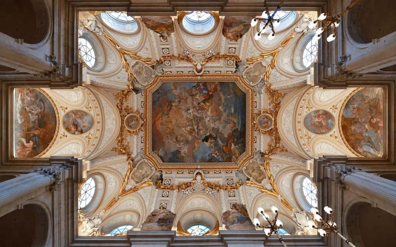 Royal Palace of Madrid: Private tour with entrance included - Skip-the-line into the Royal Palace: what you’ll see inside