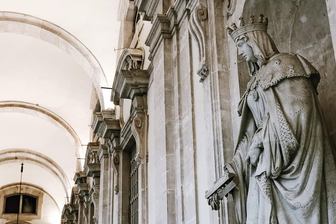 Royal Palace & Old City Madrid Guided Tour Semi-Private 8ppl Max - Arco de Cuchilleros, La Latina, and the Small Squares in Between