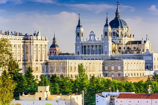 Royal Palace Skip-the-Line Ticket and Guided Tour in Madrid - Tour Snapshot: Duration, Start Time, and How Long You’ll Be Inside