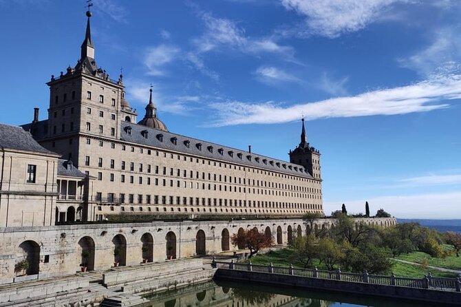 San Lorenzo de El Escorial Monastery Private Tour - Stop 1: Royal Basilica, Library, Cloister, and Chapter Rooms