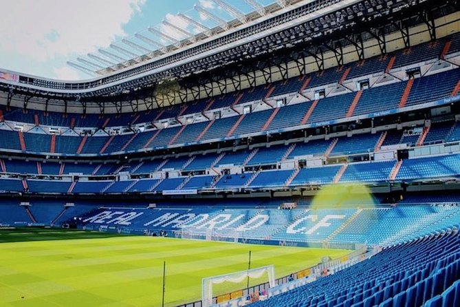 Santiago Bernabeu Private Tour with Inn Pickup - Hotel Pickup by Taxi: Easy Start, Madrid Traffic Reality