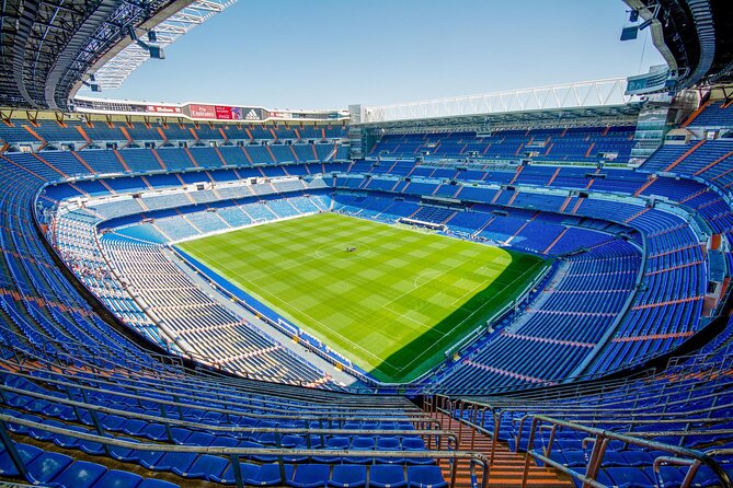 Santiago Bernabéu Stadium Admission Ticket - Entering the Santiago Bernabéu: Time Slot, QR Access, and the Concha Espina Gate