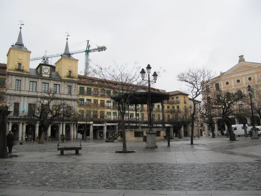 Segovia: 3-Hour Private Walking Tour - What you get from the guide (and what you won’t)