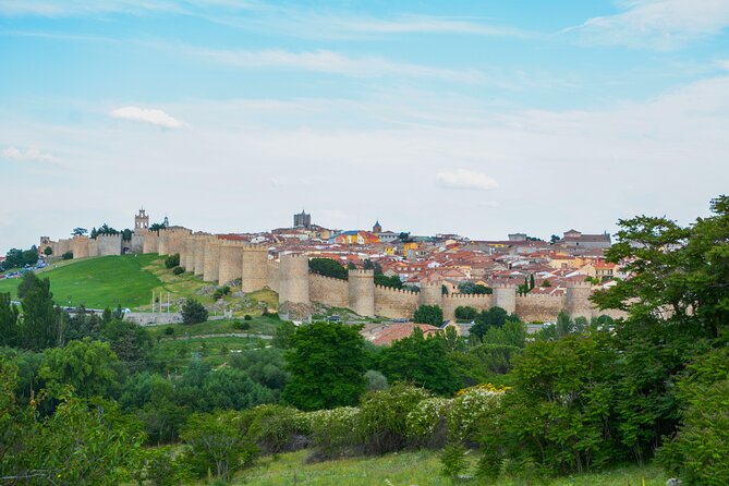 Segovia & Ávila Full Day from Madrid with Alcázar & Walls Tickets - Walking the Ávila city walls: why the view beats the postcard