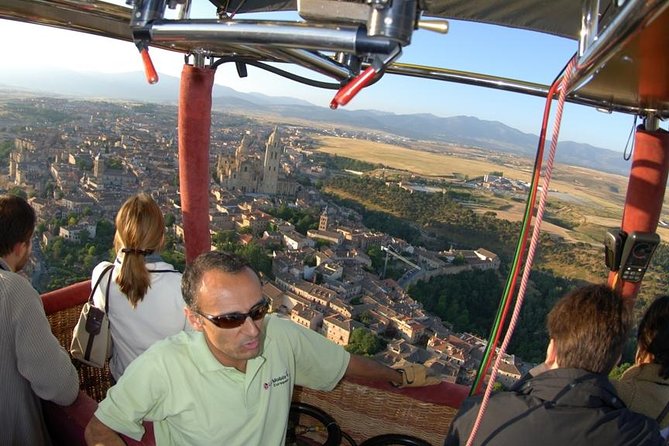 Segovia from the Skies: Sunrise Balloon Ride - The flight setup: watching balloons lift into dawn