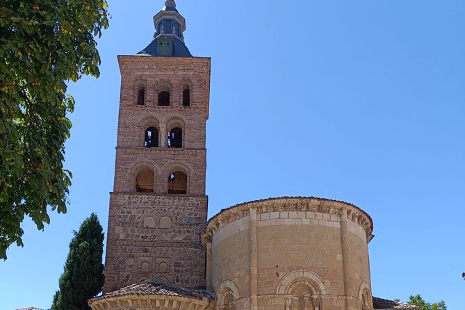Segovia Full Day Trip from Madrid - Casa de los Picos and Plaza Mayor: old façades with personality