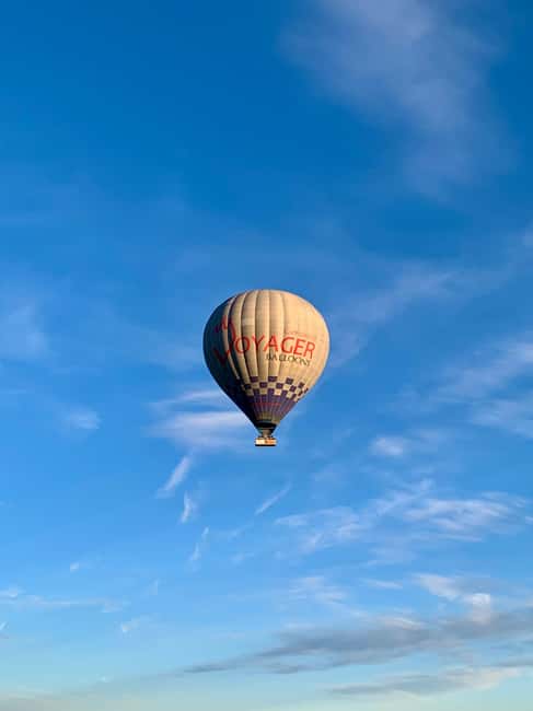 Segovia: Hot-air balloon ride with cava toast - Landing and the Cava Toast: The Part That Feels Like a Reward