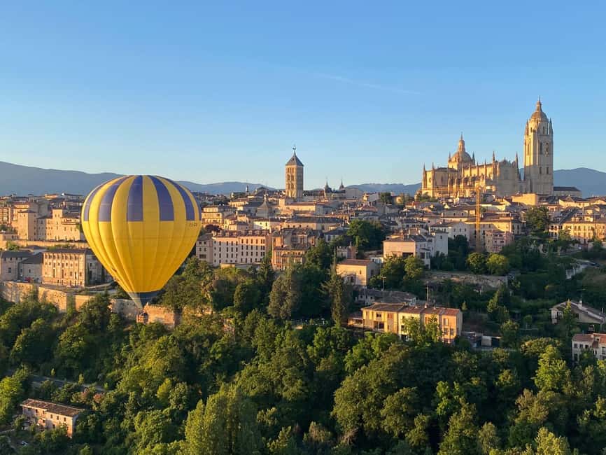 Segovia: Hot-air balloon ride with cava toast - Getting There: The Meeting Point and the Easiest Plan