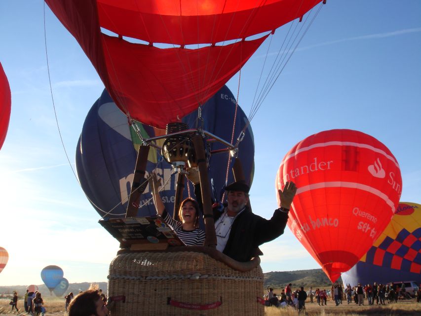 Segovia: Private Balloon Ride for 2 with Cava and Breakfast - Should you book this private balloon ride in Segovia?