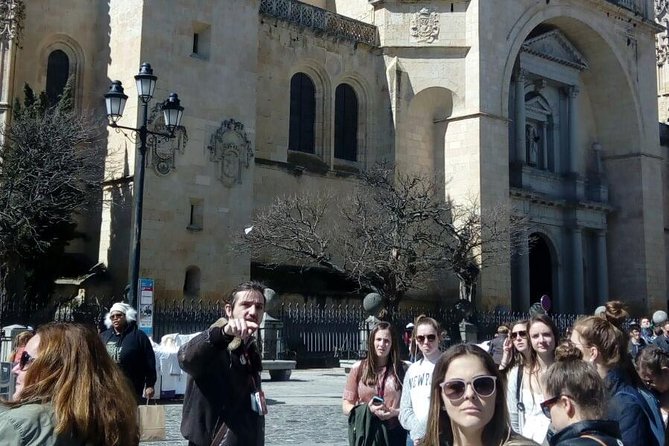 Segovia Walking Tour - Meeting Point at Pl. Azoguejo: Starting Where Segovia Makes Sense