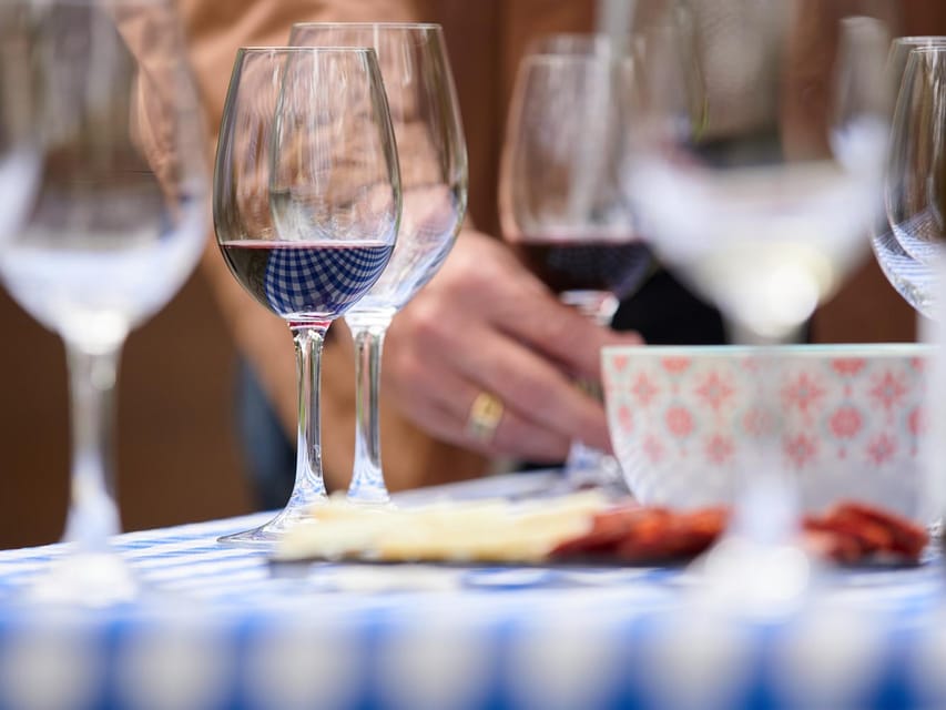Segovia: Winery Tour with Wine Tasting - The Tasting in the Patio: Three Limited Wines and an Appetizer