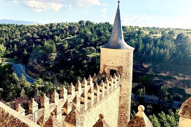 Segovia with Winery & Tasting Small Group Tour from Madrid - Transport comfort for a 10 to 11 hour schedule