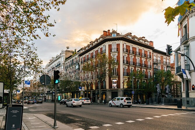 Self Guided Walking City Tour in Madrid - Palacio Real: Royal Scale Without Needing a Full-Day Detour
