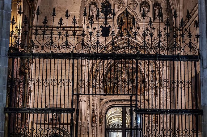 Skip the Line Admission Ticket to Cathedral of Segovia - Chapels and altarpieces: what to look for without getting lost