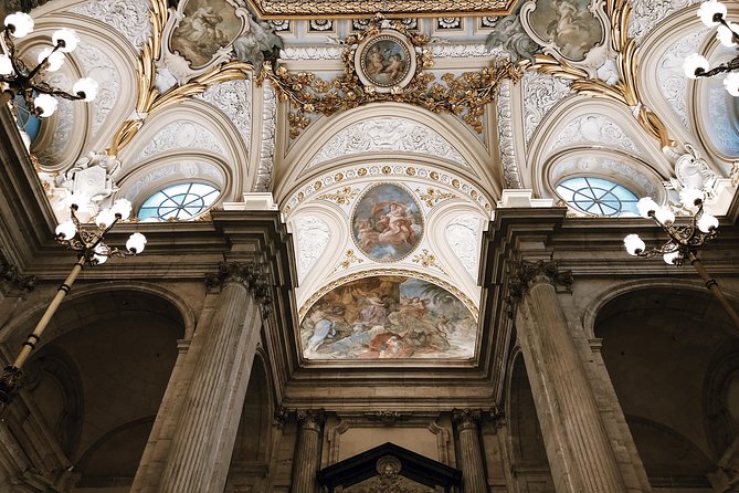 Skip the Line Royal Palace Madrid Exclusive Guided Tour - The 2.5-hour flow: what you’ll see inside (and what you’ll actually learn)