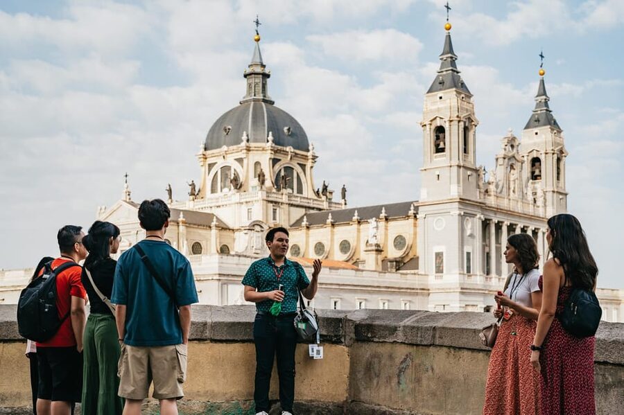 "Skip the line" Royal Palace + Prado Museum - Key things to know before you go