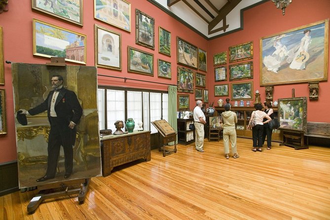 Sorolla Museum Private Tour - Galleries with paintings in categories and the upstairs special exhibitions