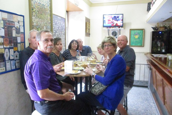 Tapas and history tour ending with churros with chocolate - Who should book this (and who should think twice)