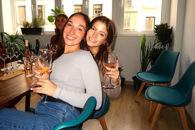 Tasting of 4 Spanish wines in Puerta del Sol Madrid - The 4:30 pm Flow: Private, English-Led, and Built for a Short Evening