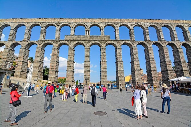 Three World Heritages Sites - Toledo, Segovia and Ávila Private Tour from Madrid - Ávila’s walls and viewpoints: a medieval city you can read