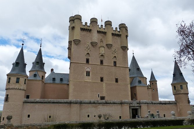 Toledo and Segovia Day Trip from Madrid - Toledo walking tour: Plaza de Zocodover to the Cathedral skyline