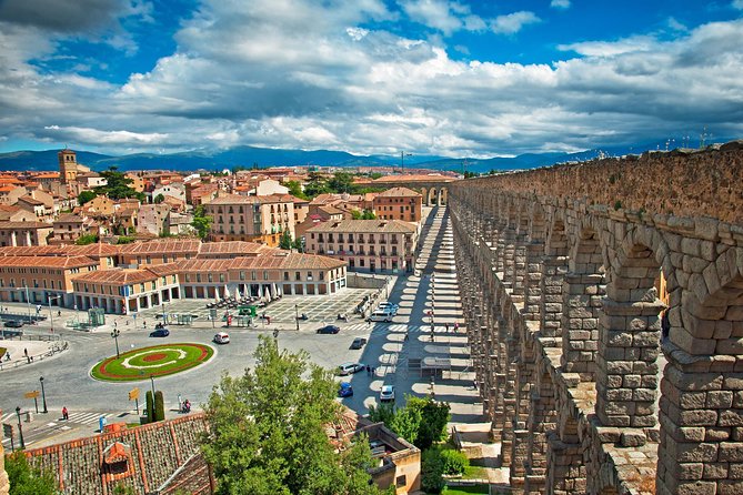 Toledo and Segovia Full Day tour from Madrid - Segovia: Aqueduct First, Then Cathedral and the Alcázar