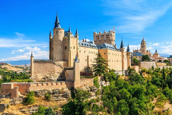 Toledo and Segovia with Priority Access to Alcazar of Segovia from Madrid - Priority access at the Alcázar of Segovia: the one ticket you’ll feel good about