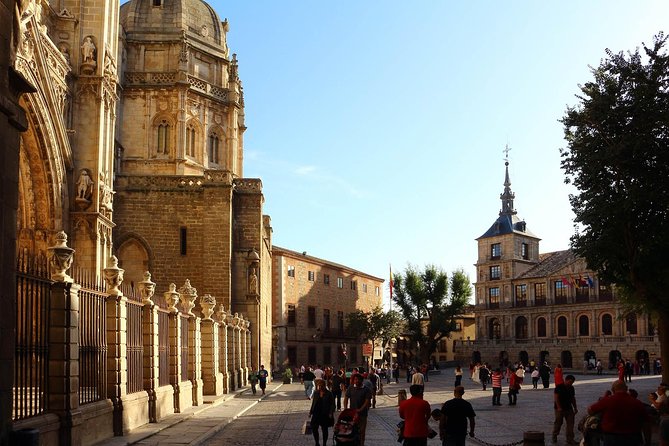 Toledo Day Trip From Madrid wtih Guide - Meeting Point, Transport, and Timing: Getting There Without Losing the Day
