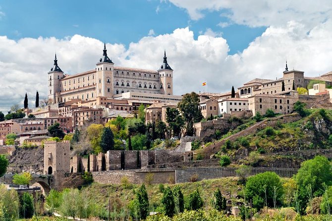Toledo Full-Day Walking Tour with Guide from Madrid - Why Toledo Fits as a Day Trip From Madrid
