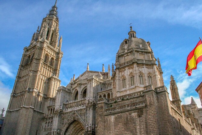 Toledo Full Day with Winery Visit, Tapas and Wine Tasting - Mosque of El Cristo: a different style in the same city maze